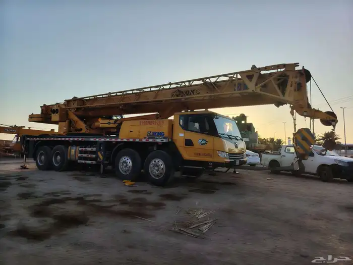كرينات في المجمعه الزلفي الغاط سدير من7طن الى130طن موديلات ح 8