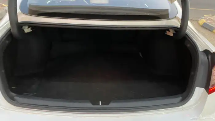 هونداي سوناتا 2020 (بنزين) بصمه شاشه تحديد مسار 2.0 15