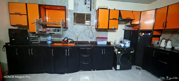 دولاب مطبخ وكراسي 3