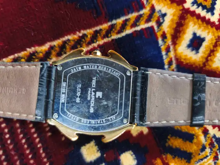 ساعه سويسريه 3