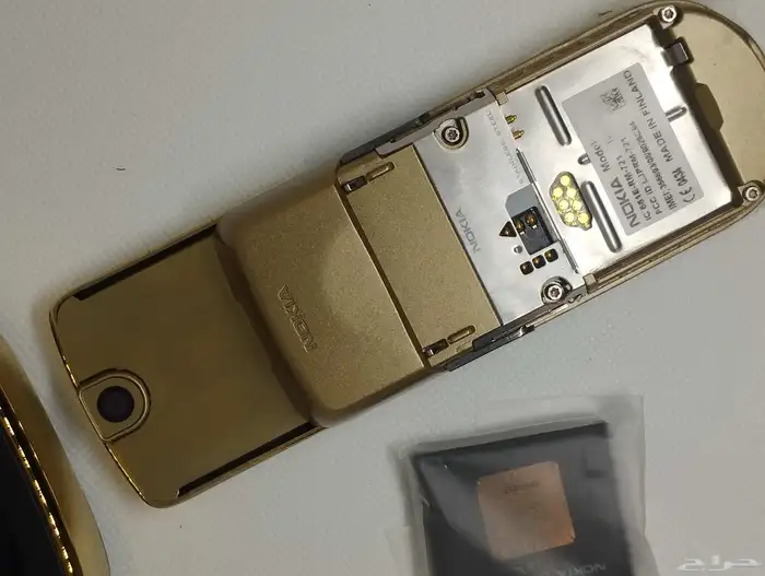 Nokia 8800 Sirocco New Mobile with Accessories at Low Price 2