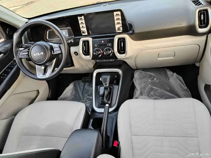 Kia sonet 2024 6