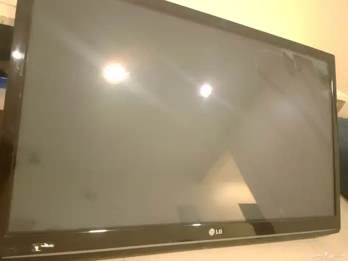 شاشة LG 42 مكسوره 0