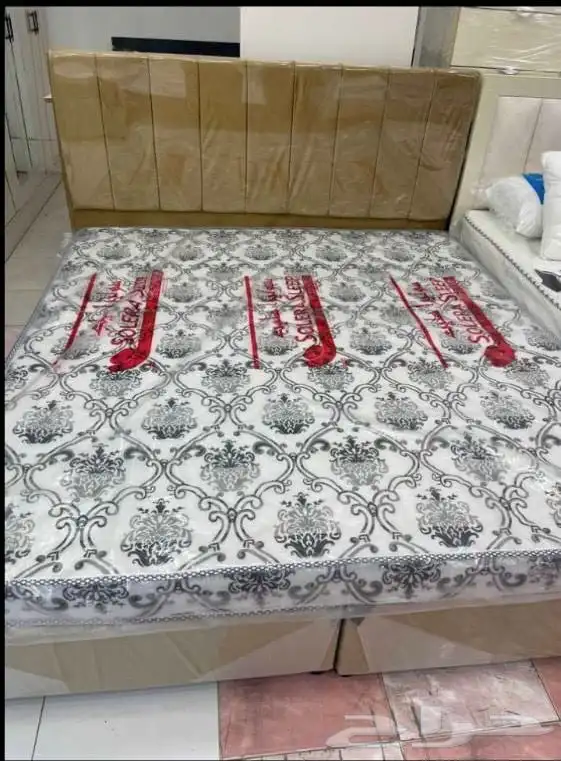 غرفة نوم كاملة  أثاث منزلي  سرير ودولاب وبطانيات 14