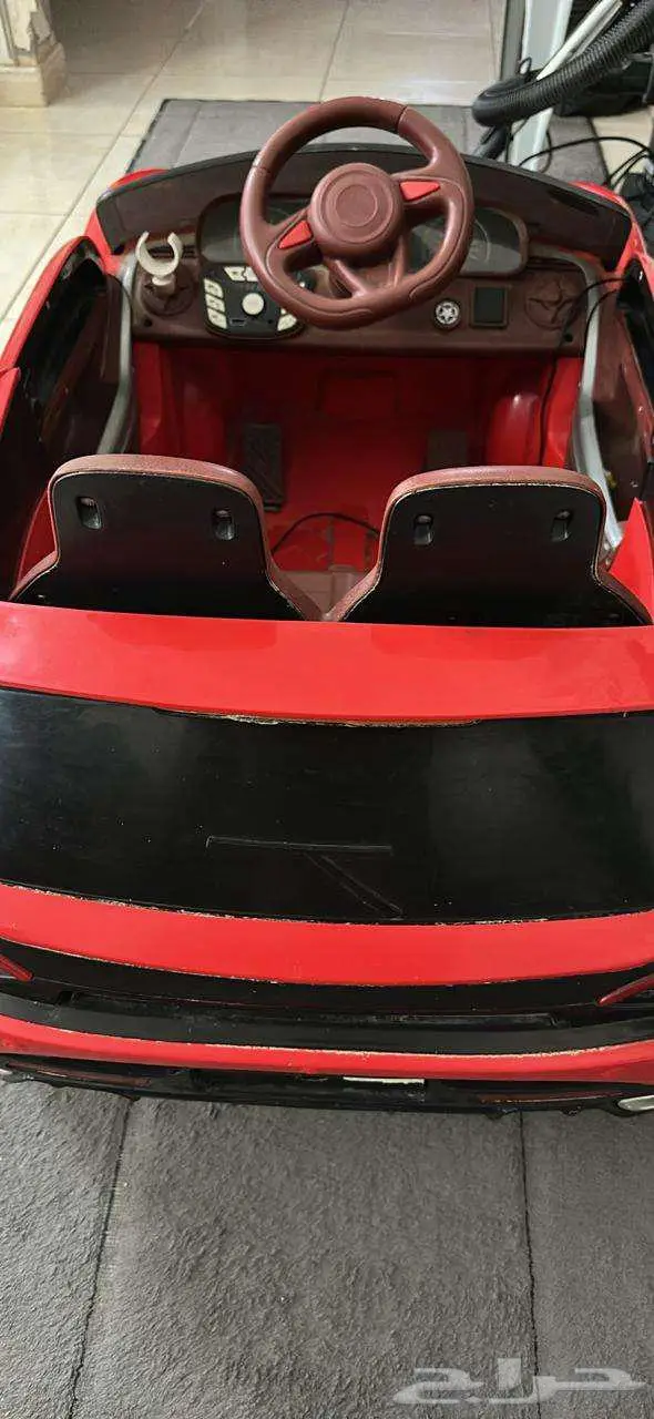 سيارة كهربائية للاطفال بحالة نظيفة جدا 2