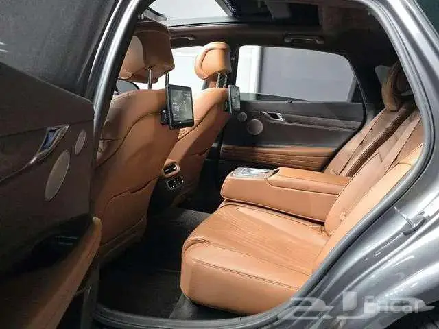 جنسس - G80 موديل 2021 18