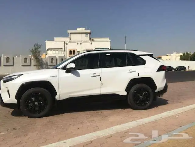 راف فور XLE HEV نص فل 2024 2