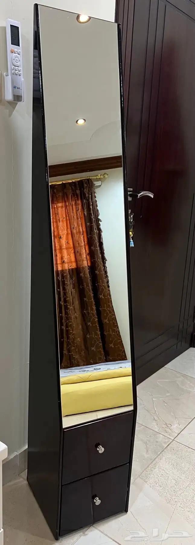 للبيع مرايا مع دروج 2
