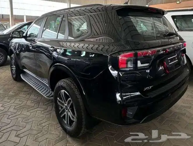 عرض خاص فورد ايفرست XLT 2025 (كاش و اقساط جميع البنوك) 3