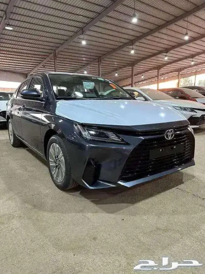 تويوتا يارس YX 1.3 بنزين 2026 -فل رمادى 1
