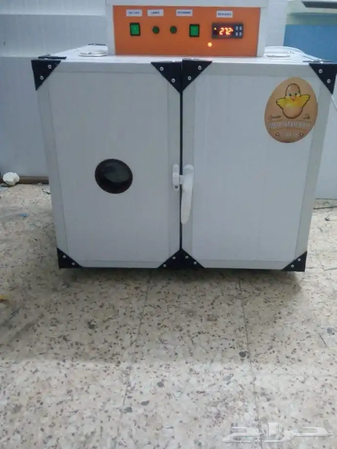 صناعة وبيع فقاسات الطيور 0