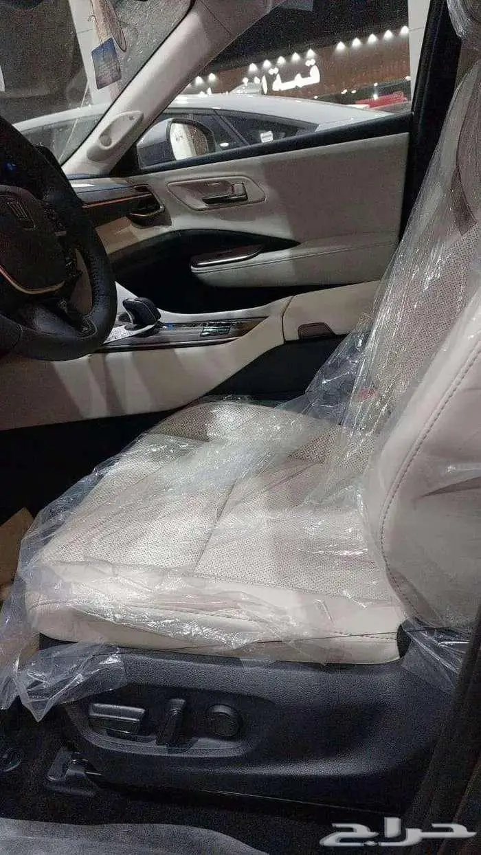 كراون بريميوم هايبرد 2025 سعودي 7