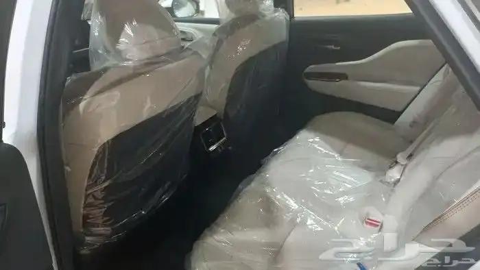 كراون برستيج 1