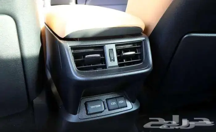 ES. 250.AA موديل 2025 بنزين حبه فقط لون ابيض لؤلؤي 20