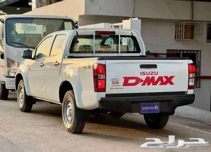 ايسوزو دي ماكس غمارتين استندر دبل زجاج (كهرب) 2025 2