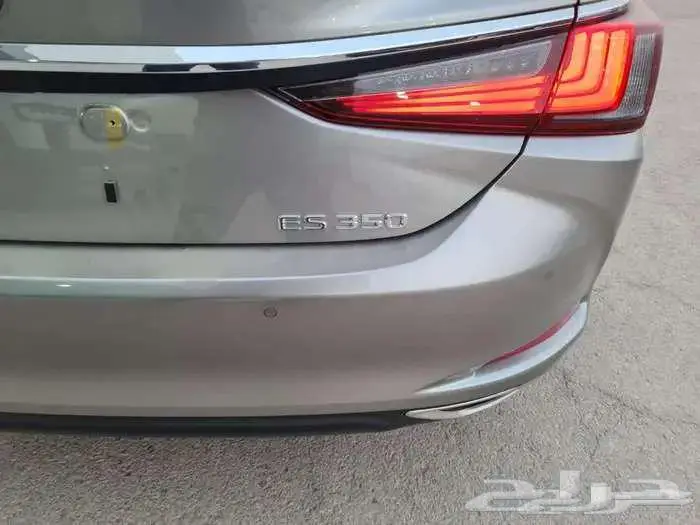 عرض اليوم لكزس ES350cc موديل 2025 كاش 7