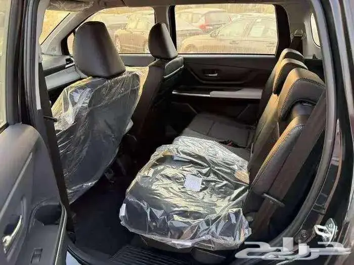 تويوتا فيلوز GLX موديل 2025 3