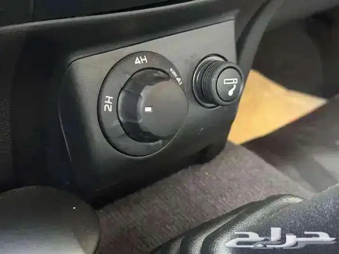 ايسوزو دي ماكس غمارتين استندر دبل زجاج (كهرب) 2025 7