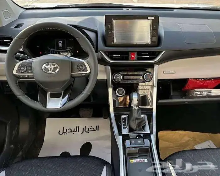 تويوتا فيلوز GLX 2025 - كاش و أقساط 5