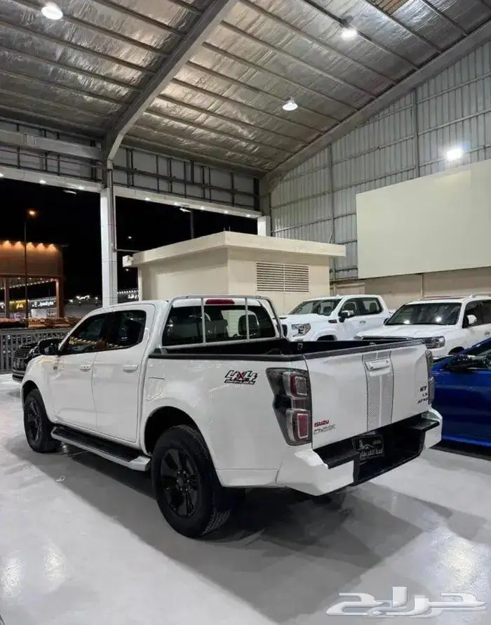 ايسوزو ديماكس 2022 GT 3