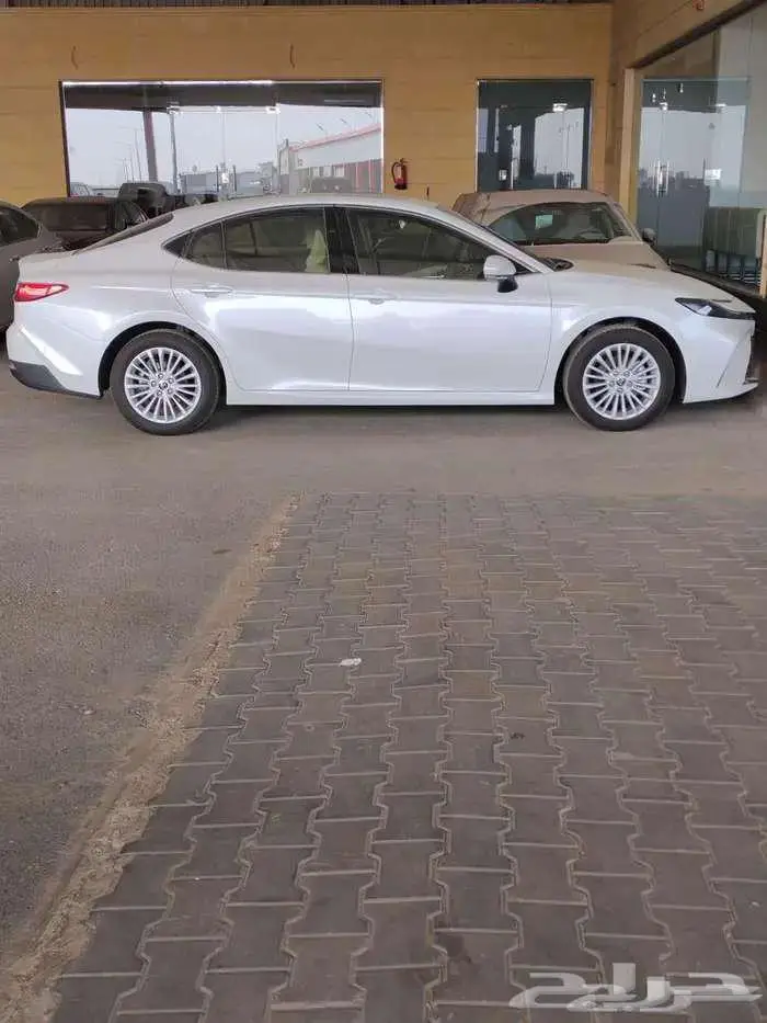 كامري LE بنزين فتحة خليجي 2025 لدي الحسن 2