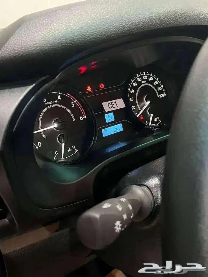 هايلوكس DLX سلق غمارتين م2.4 دبل ديزل تماتيك بريمي 2025 7