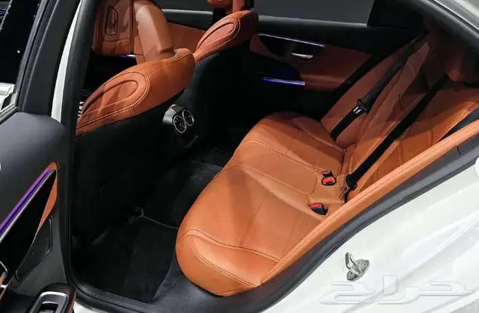 مرسيدس C300 موديل 2023 الميموني للاستيراد بكوريا 9