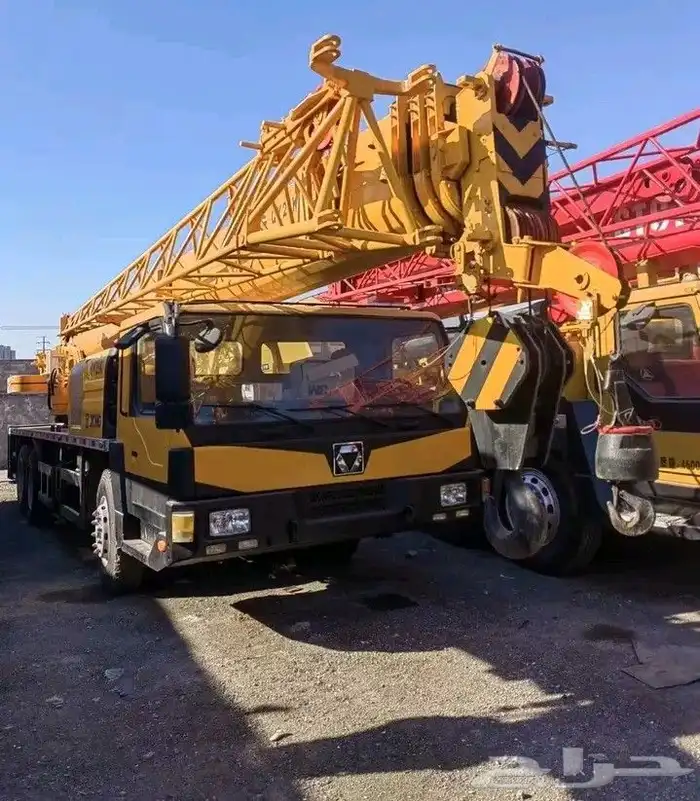 تأجير رافعات شوكيه وجي سي بي تلسكوبي  كرينات  مانلفت سيزرلفت 5