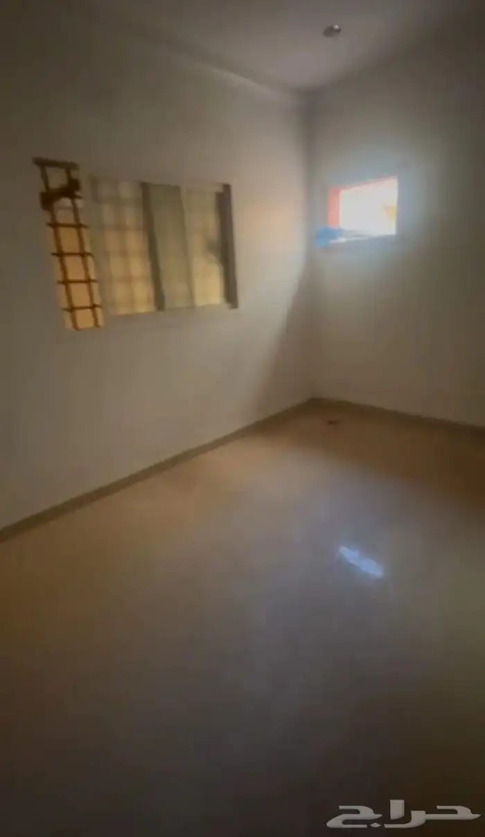 غرناطه دور ارضي 1