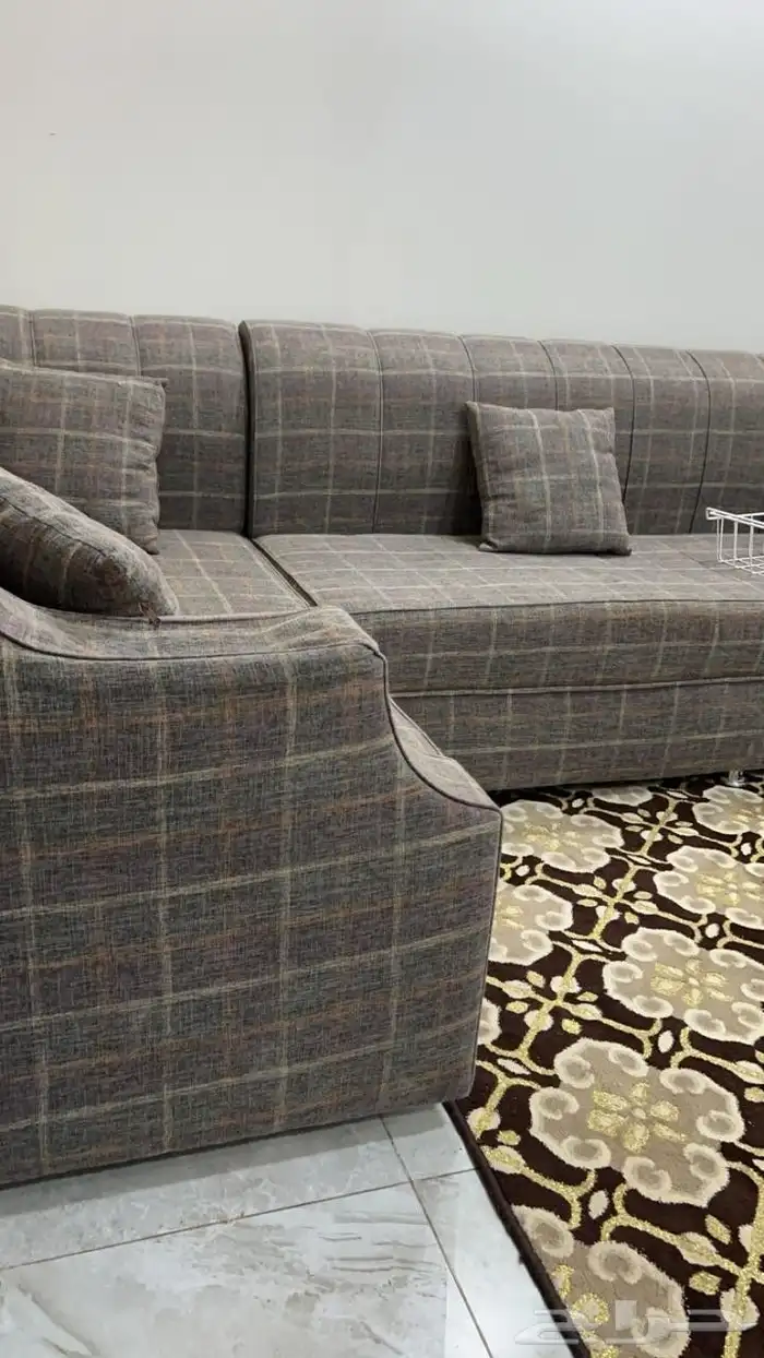 للايجار دور علوي عوايل مؤثث مدخل مستقل 7