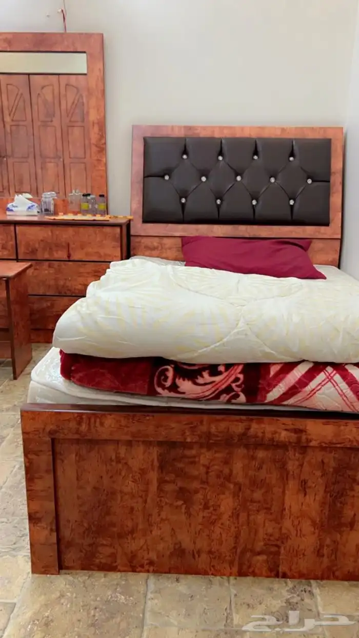 للايجار دور علوي عوايل مؤثث مدخل مستقل 9