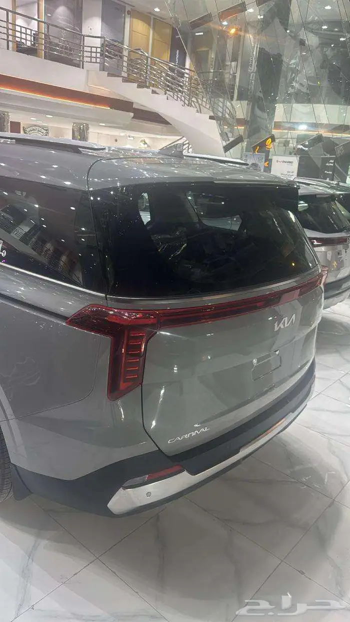 كيا كرنفال 2026 نص فل السعر مع الضريبه 166750 8