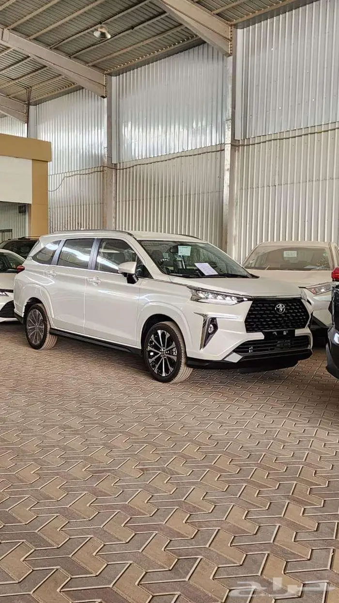 تويوتا فيلوز 1.5 GLX بنزين 2025 كاش وأقساط جميع البنوك 4