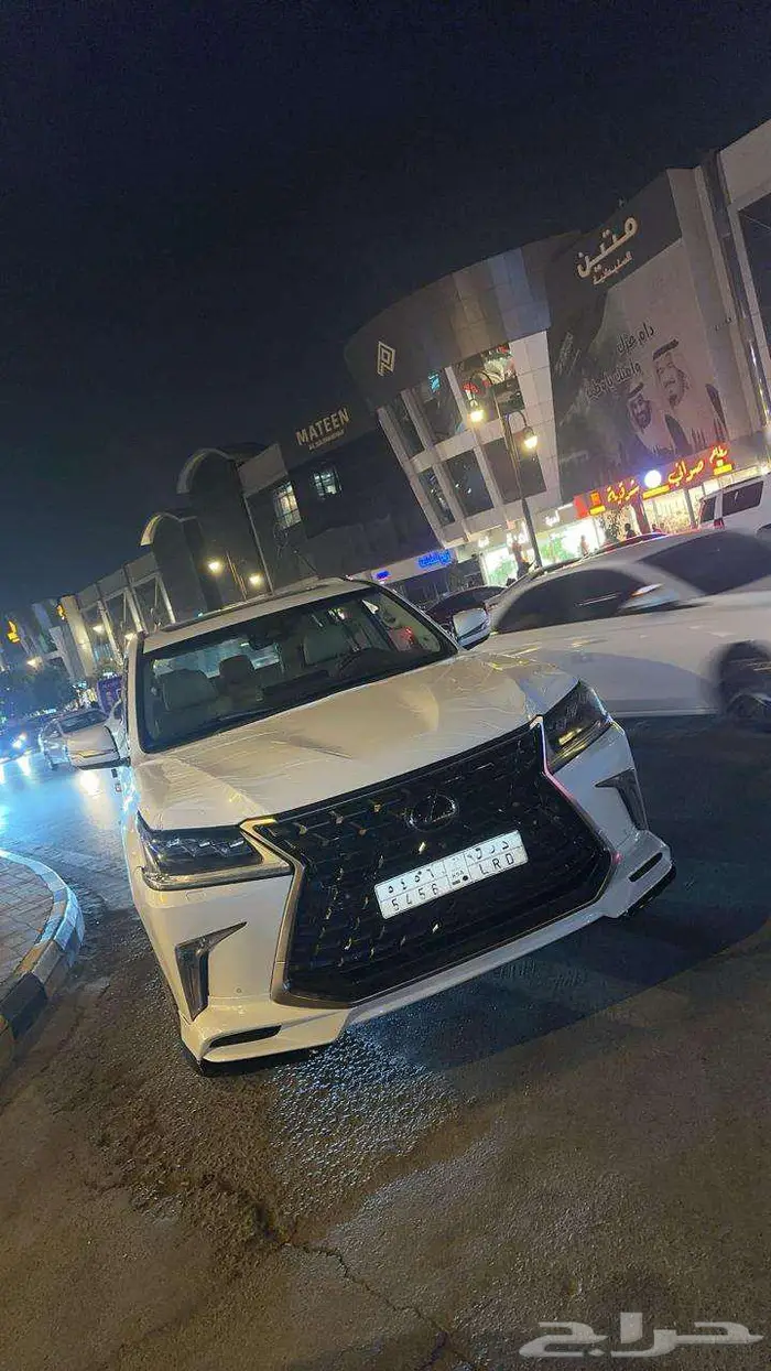 جيب لكزس LX 2018 DD 1