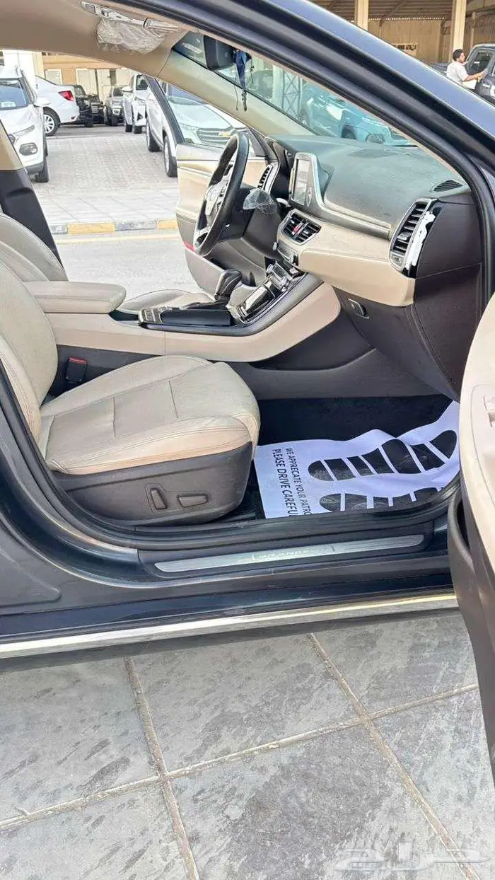 هيونداي ازيرا 2018 فل كامل بدون فتحة ديزل 5