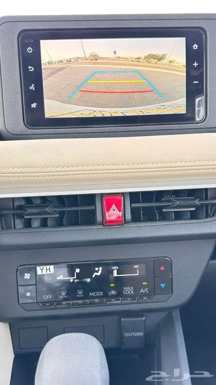 تويوتا يارس 2023 استاندر 10