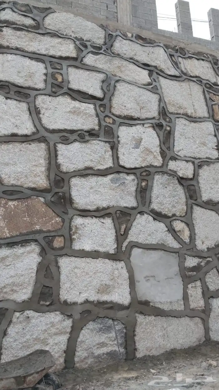 معلم حجر وتلبيس   وبنا حجر كبير وتكحيل 1