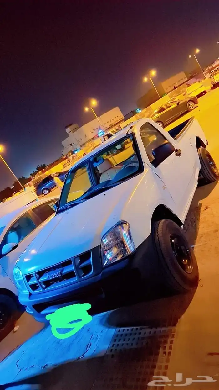 Isuzu 2004 the engine is good 3