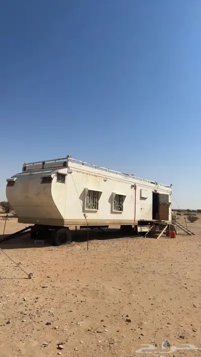 للبيع غرفه صاج طوله 13مجلس  مقلط  مطبخ 3مكيفات  طاقه شمسيه 0
