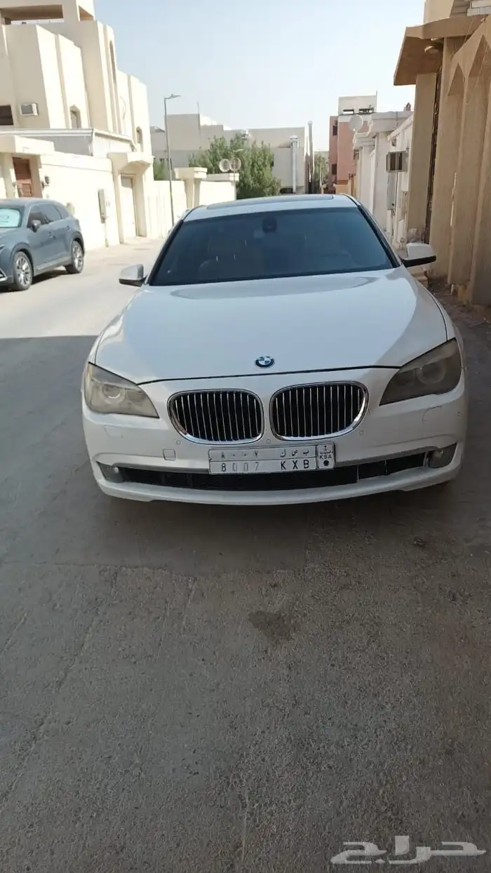 بي ام دبيو 2011 3