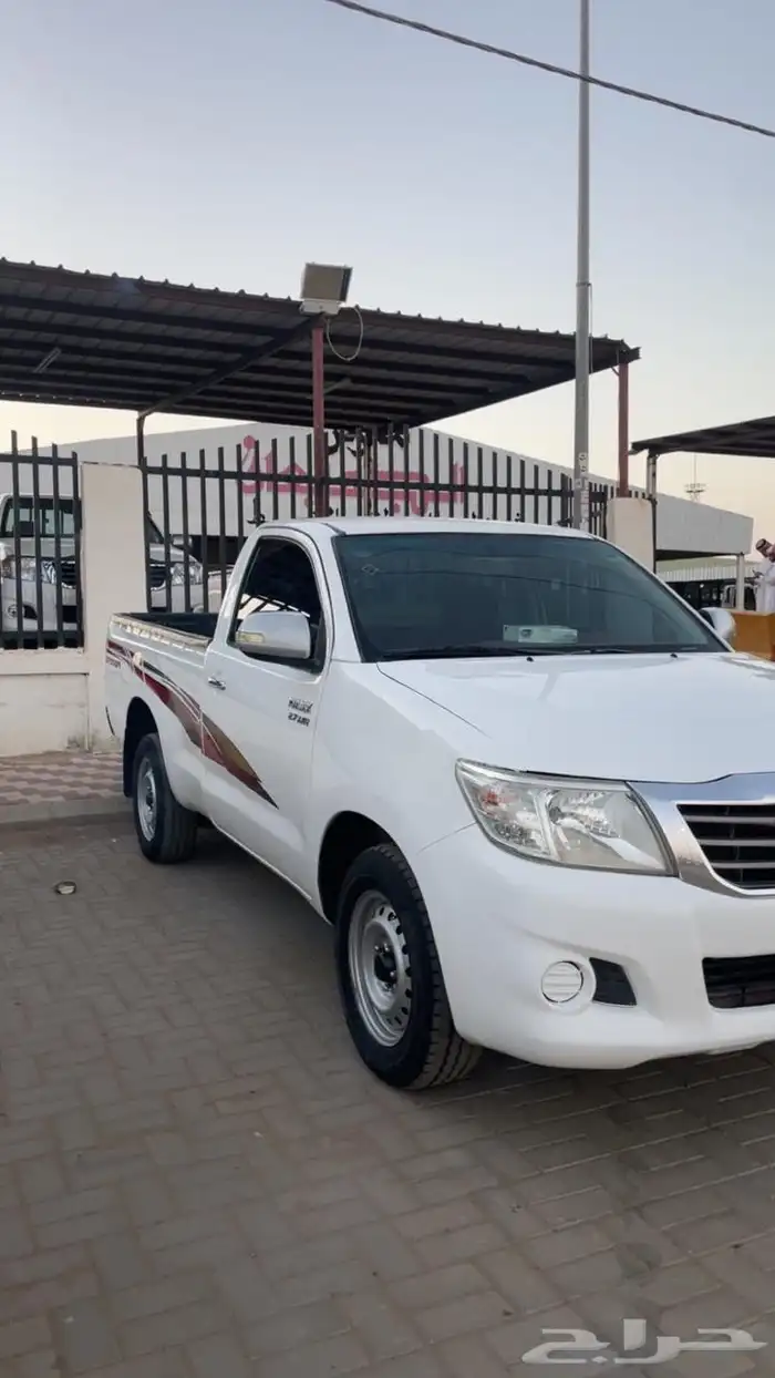 هايلوكس 2012 GLX 1