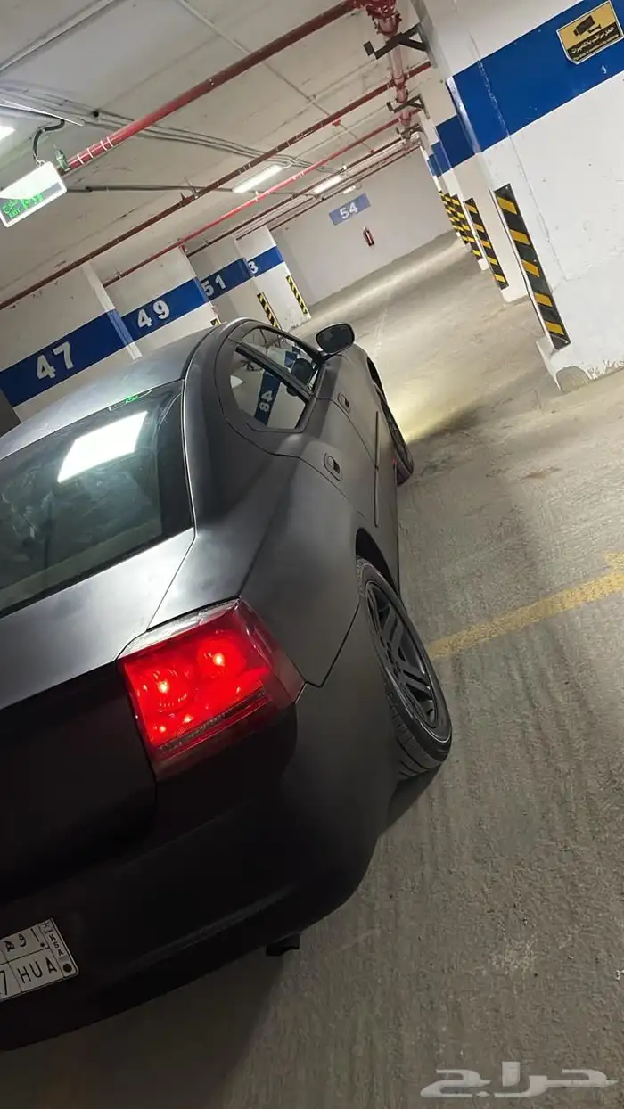 سيارة دودج v6 2006 3