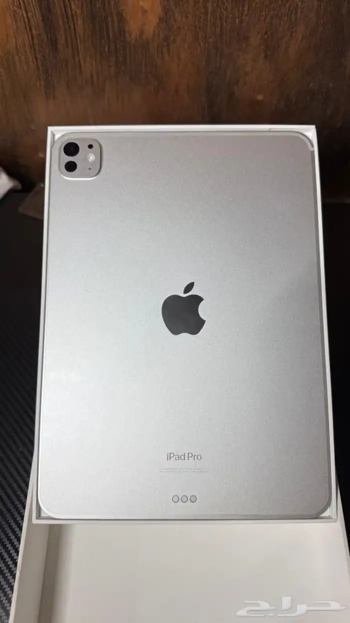 ايباد برو M4 0
