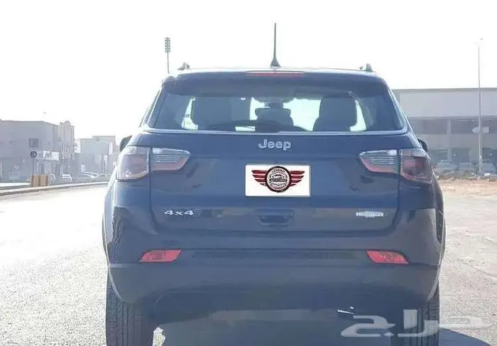 جيب كومباس بحالة جيدة جدا بيع او بدل Jeep Compass 2018 0