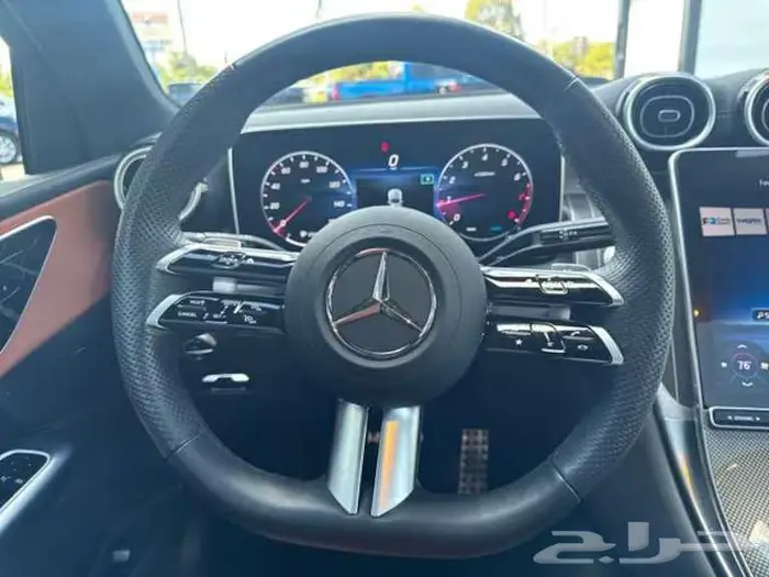 مرسيدس بنز GLC 300 2024 افضل الاسعار 14