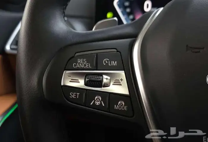بي ام دابليو 320i 2023معرض الميموني للاستيراد من كوريا 17