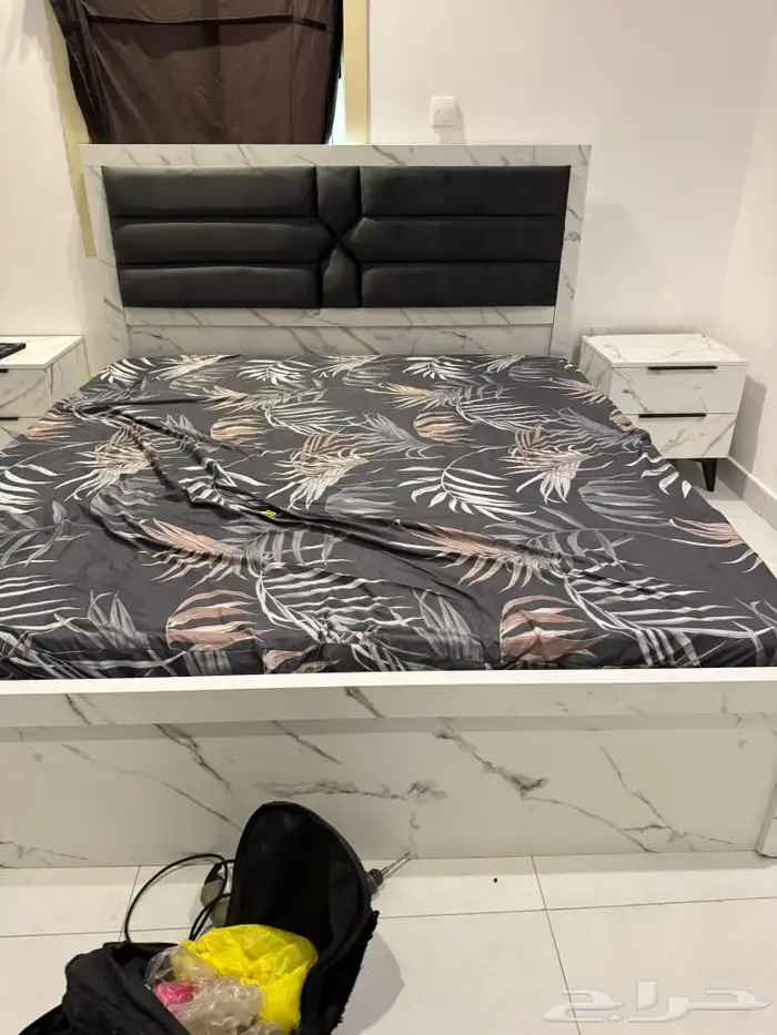 غرفة نوم كاملة  أثاث منزلي  سرير ودولاب وبطانيات 23