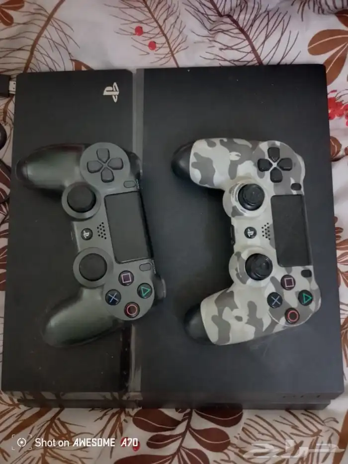 للبيع سوني فور 4 0