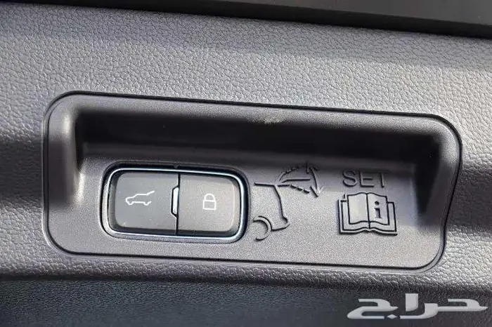 فورد اكسبلورر العائلية XLT بانوراما جلد 2023 16