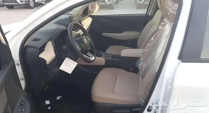 تويوتا يارس نص فل 2026 3